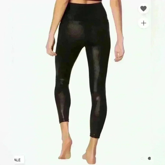 Beyond Yoga 7/8 pearlized leggings - Picture 2 of 7